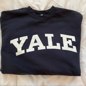 classic yale champion uni sweatshirt